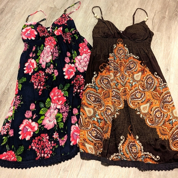 Bundle of tank dresses - Picture 1 of 2